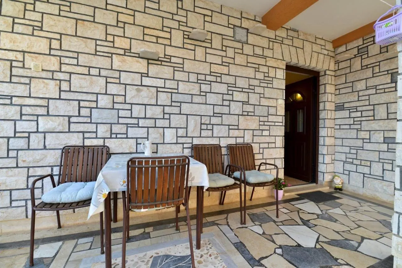 *** Affittacamere Aleks House With Apartments Umago Croazia
